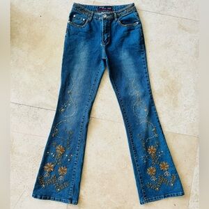Vintage Embroidered Joana Design Jeans.